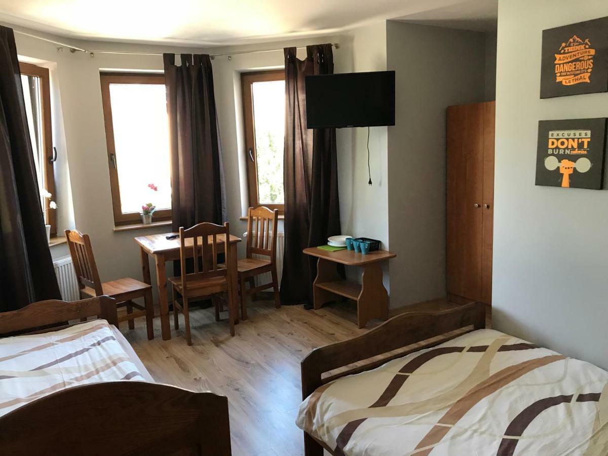 Pokoje Goscinne Magdalena Dziwnówek Exteriör bild